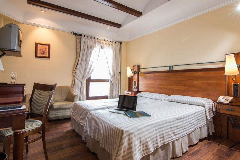 Hotel Abades Benacazón Kültér fotó